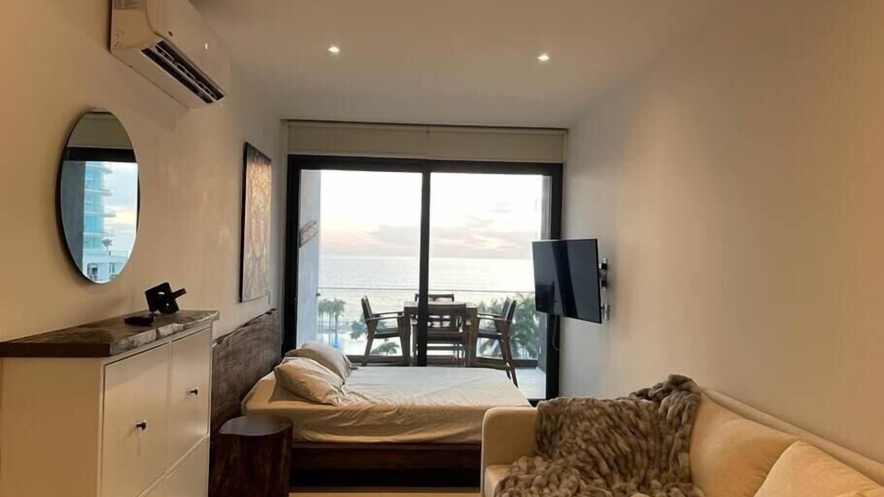 Photo of Livingroom in Flamingos