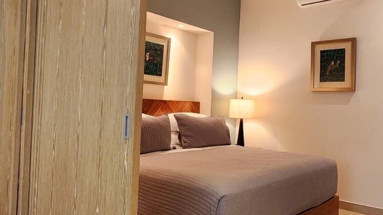 Photo of Bedroom in Romantic Zone