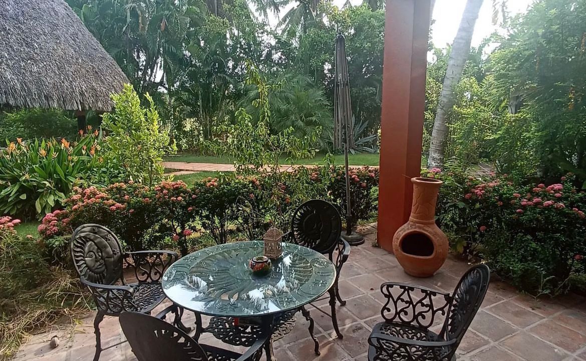 Photo of Outdoor in Flamingo