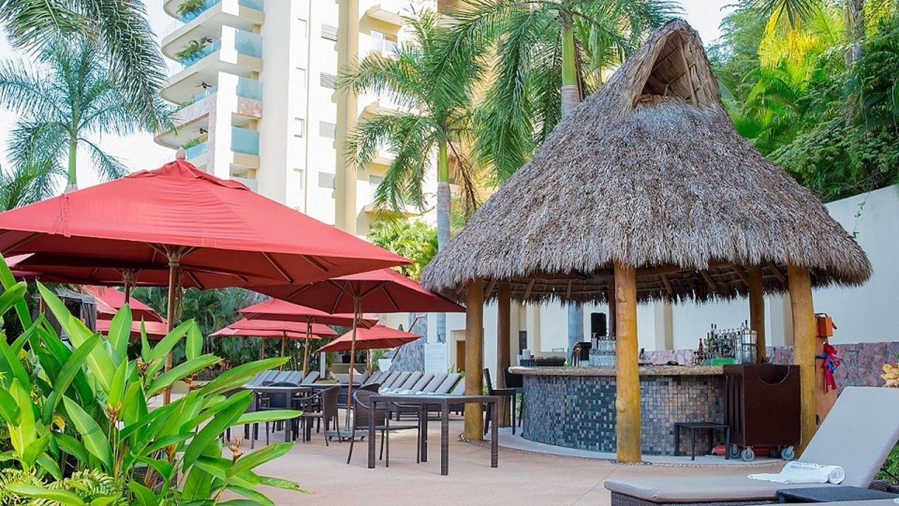 Photo of Outdoor in South Shore Hotel Area