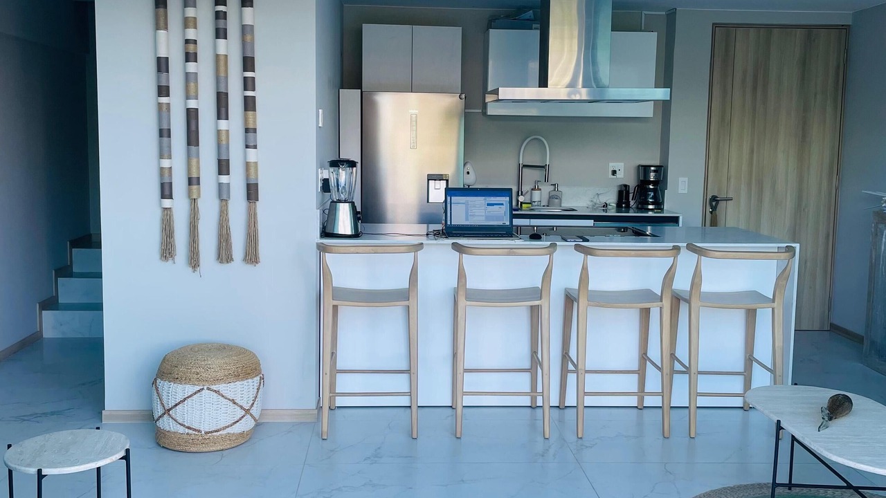 Photo of Kitchen in Flamingos
