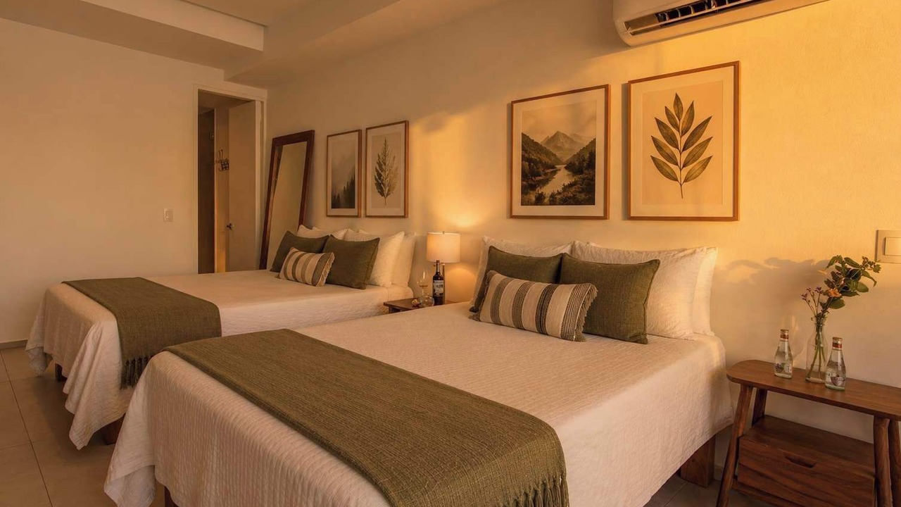 Photo of Bedroom in Flamingos