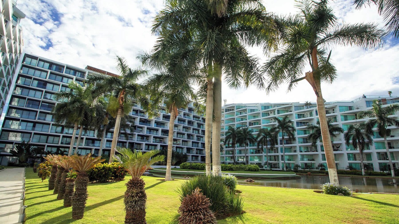 Photo of Outdoor in Flamingos