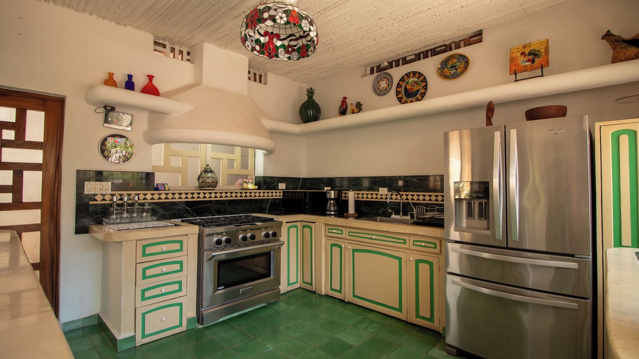 Photo of Kitchen in Romantic Zone
