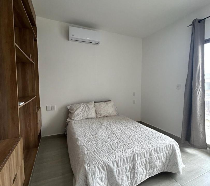 Photo of Bedroom in Anton Lizardo