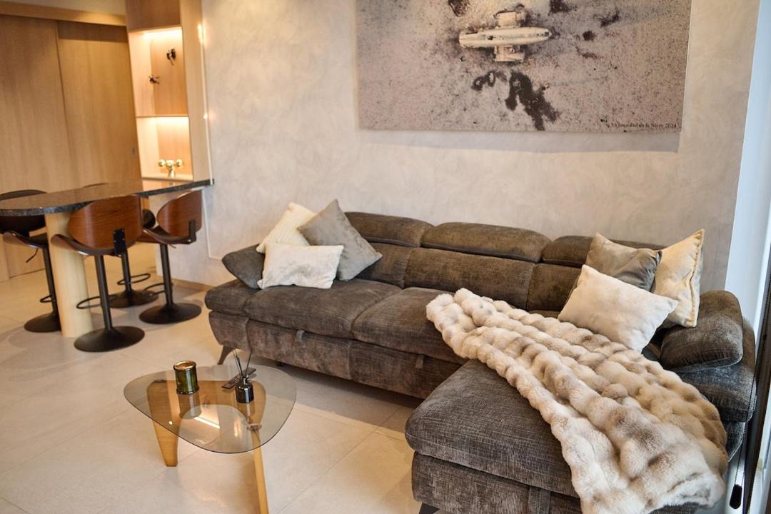 Photo of Livingroom in Americana