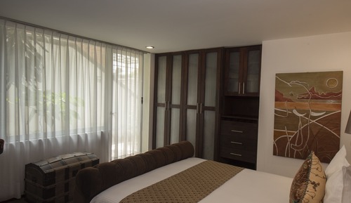 Junior Suite, 1 Queen Bed