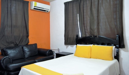 Single Room, 1 Double Bed