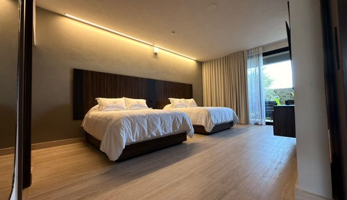 Luxury Double Room, Balcony, Mountain View