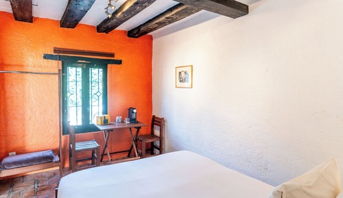 City Room, 1 Bedroom, City View