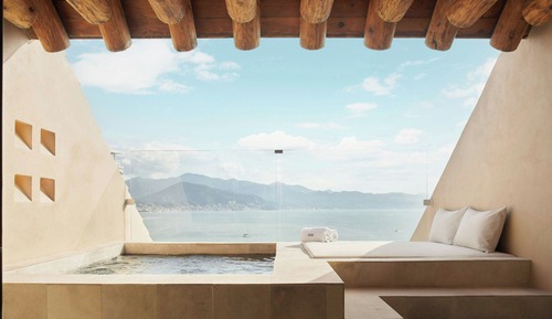 Junior Suite, 2 Double Beds, Smoking, Ocean View