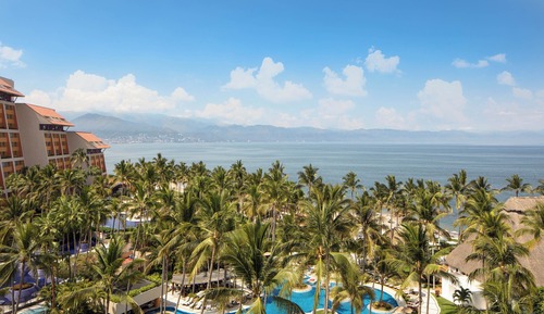 Signature Suite, 1 King Bed, Smoking, Ocean View