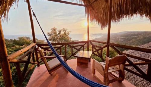 Deluxe Double Room with Balcony and Sea View