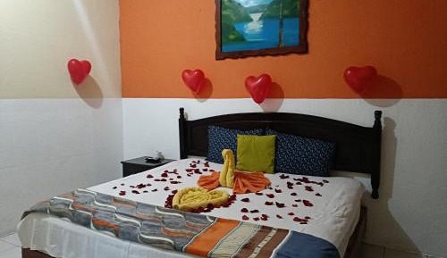 Deluxe Double Room (2 Adults + 1 Child)