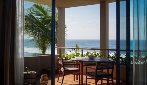 Studio with Balcony