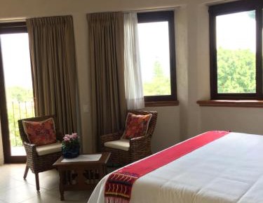 King Room with Mountain View