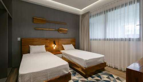 Two-Bedroom Apartment with Sea View