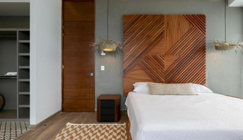 Two-Bedroom Deluxe Apartment