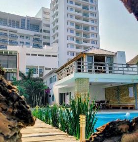 Villa - Beach Front