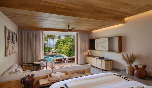 Supreme King Suite with Ocean View - Beachfront