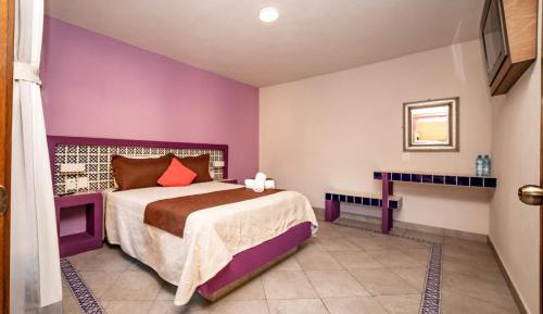 Suite with Hot Tub