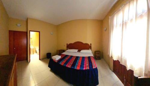 Deluxe Queen Room