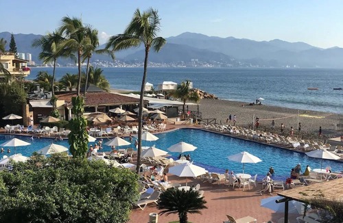 Marina Vallarta Hotel | CONDO VEL BY TRVL2HM