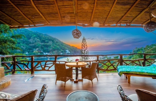 Boca de Tomatlan Hotel | Villa Lala Love Nest Adults Only