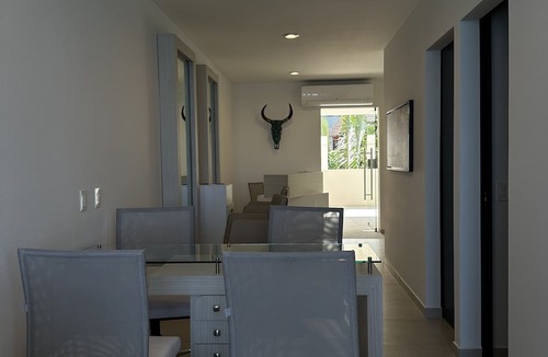 North End Hotel | La Puesta