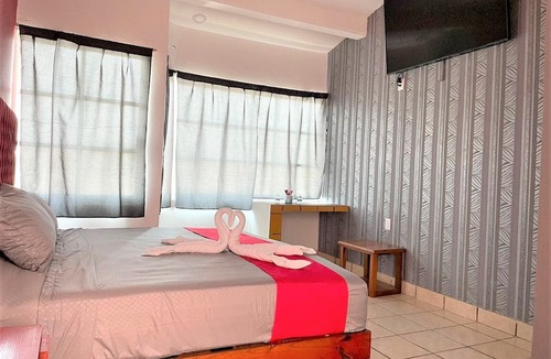 Anton Lizardo Hotel | HOTEL LA INTIMIDAD