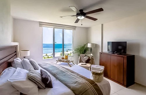 Jimenez Apartment | AMARA Beachfront Apartments by The Sea