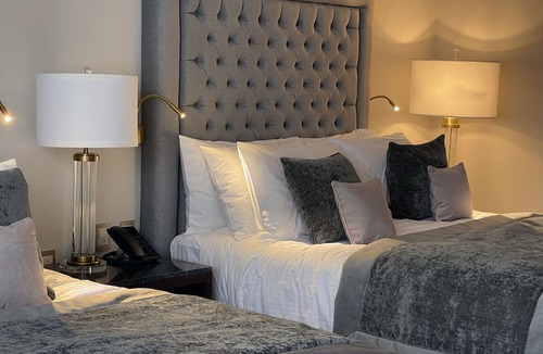 Santa Lucia Hotel | HOTEL PLAZA 79