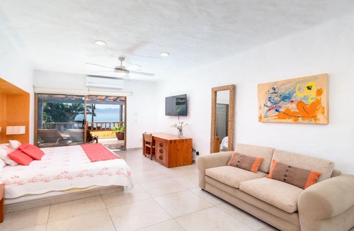 South Hotel Zone Apartment | Condo Los Tules 15-122 by Kivoya