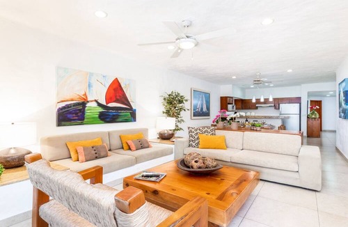 South Hotel Zone Apartment | Condo Los Tules 15-122 by Kivoya