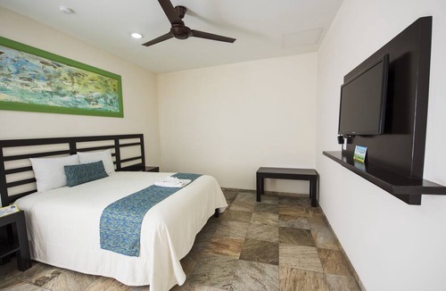 Tuxtla Gutierrez Hotel | Hotel Andiroba Palace