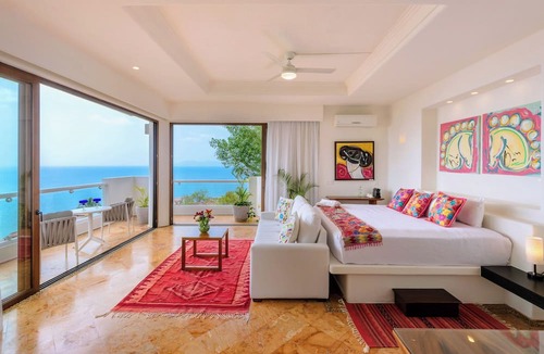 Conchas Chinas Hotel | Villa Divina Luxury Boutique – Adults Only