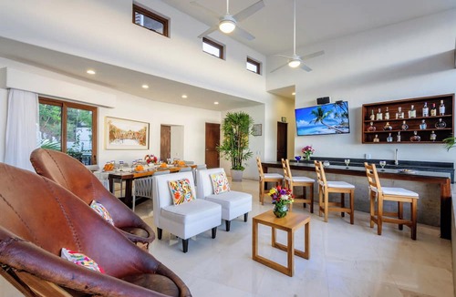 Conchas Chinas Hotel | Villa Divina Luxury Boutique – Adults Only