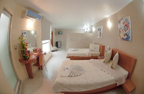 Banderilla Hotel | Auto-Hotel Mediterraneo