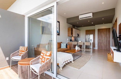 Nuevo Vallarta Apartment | 5th-floor apt Near the Ocean With Infinity Rooftop Pool, Balcony, Washer/dryer