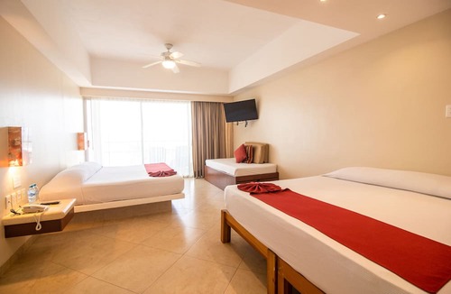 Barra Vieja Hotel | Mishol Bodas Hotel & Beach Club Acapulco Diamante