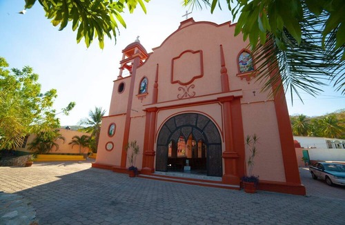 Crucecita Hotel | Hotel del profe