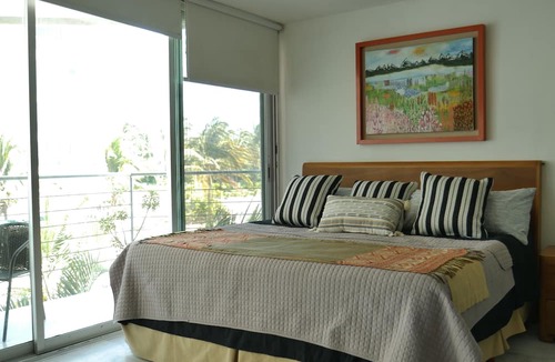 Flamingos Apartment | Aria Ocean Nuevo Vallarta Beach Pool