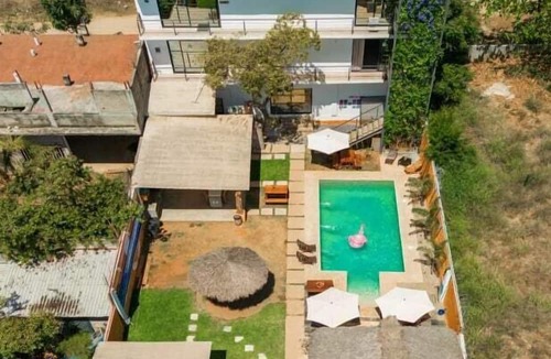 Los Tamarindos House | SurfNest Tamarindos