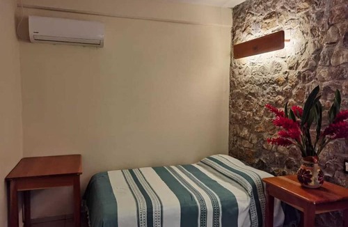 Pueblo Nuevo Hotel | Hniu Li