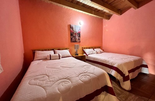 El Santuario Hotel | POSADA LOS ENCINOS
