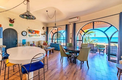 La Paz Bed & Breakfast | Casa Kootenay Waterfront BnB
