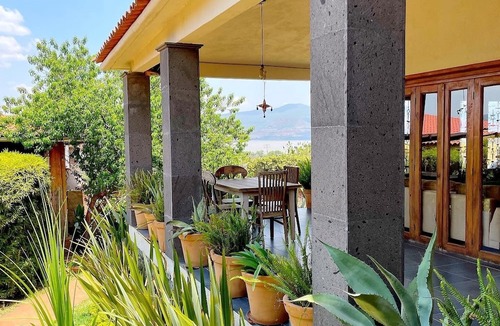Santa Fe de la Laguna Hotel | Sandunga Cabañas Boutique