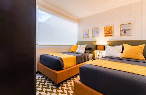 Roma Norte Condo | Stylish Condo Near Parks with Smart TV and WiFi