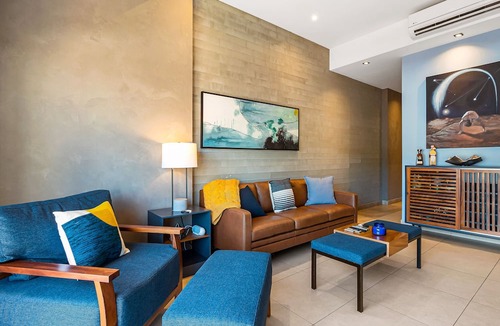 Emiliano Zapata Condo | Luxury 1 BR w/workspace & gym