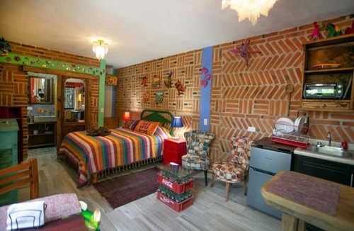 Cholula Apartment | Majikal BnB Martinlandia (Alebrijes)